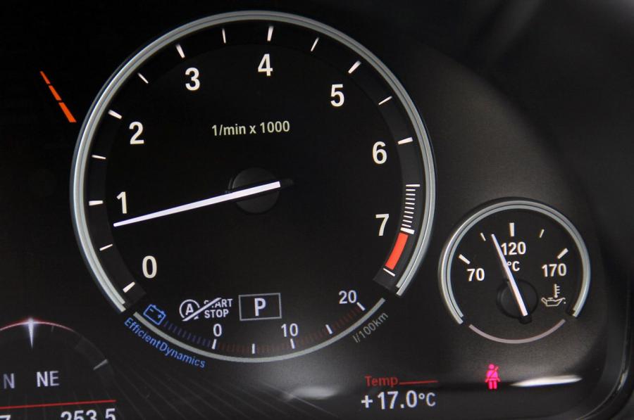  BMW X5 2014 года  (фото 106 из 165)